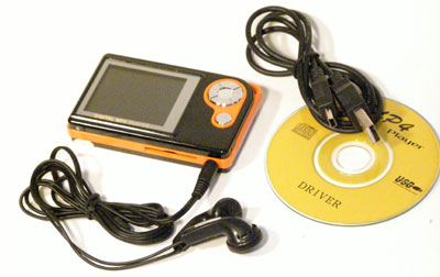 Traxter 809 toimitussis�lt�